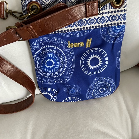 Desigual crossbody bag - Picture 2 of 2